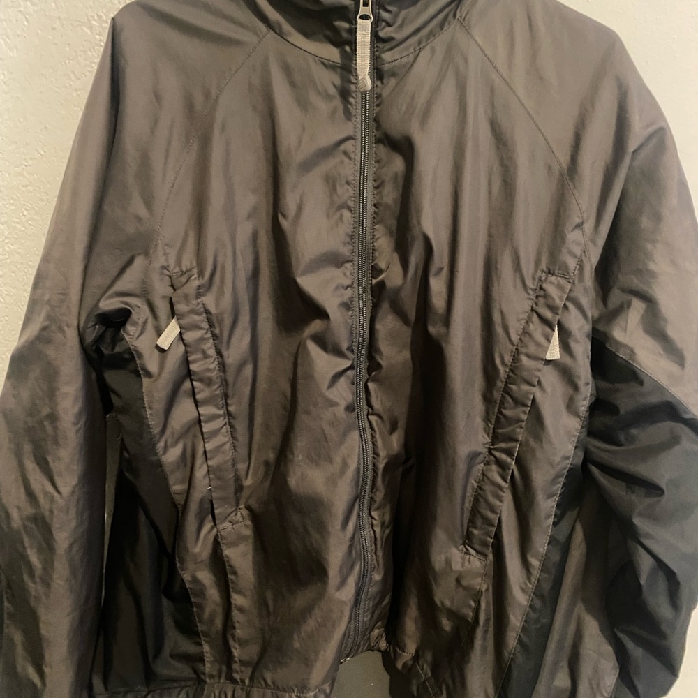 North Face Lightweight Black Reversible Windbreaker Jacket Size M